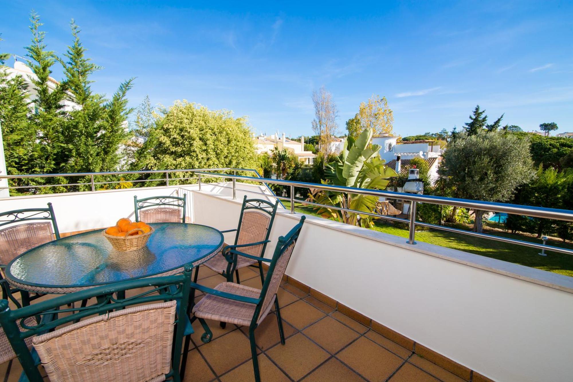 Appartement Pine Tree - Da Coelha - *